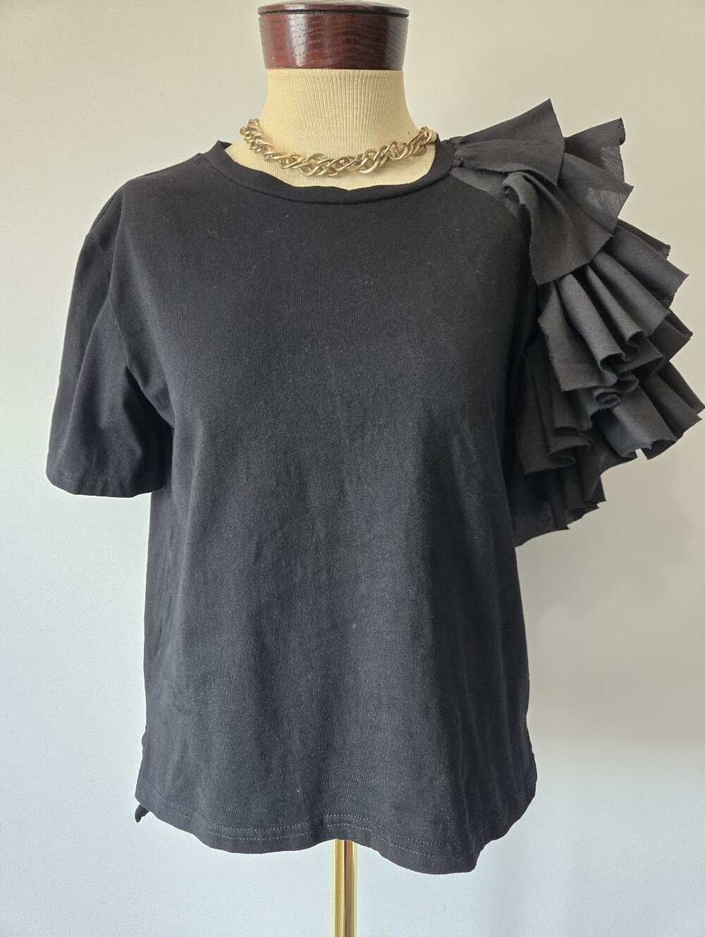 Molly Bracken× Lili Sidonio Black Ruffle-Sleeve Women’s Top. Size Small